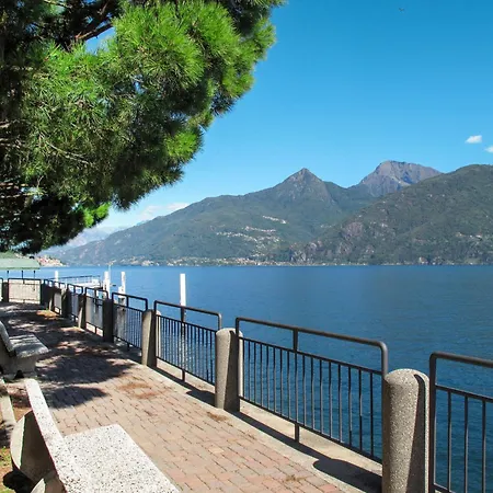 Apartment Piazza San Giuseppe-3 By Interhome